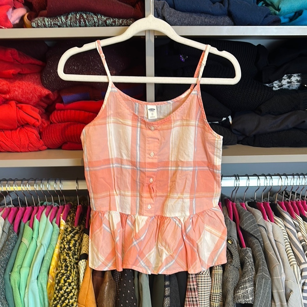 Old Navy peach/white/blue plaid adjustable strap front button peplum top size XS